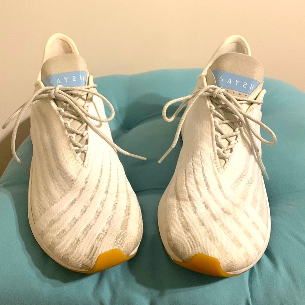 Saysh One Sneaker
